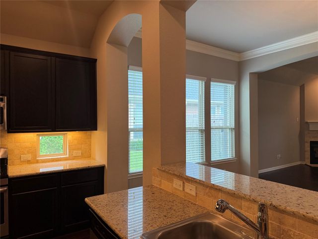 2511 Amy Lee Drive, Conroe, TX 77304