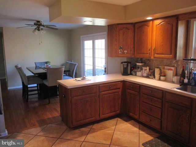 262 WINDOVER DR, Fort Ashby, WV 26719