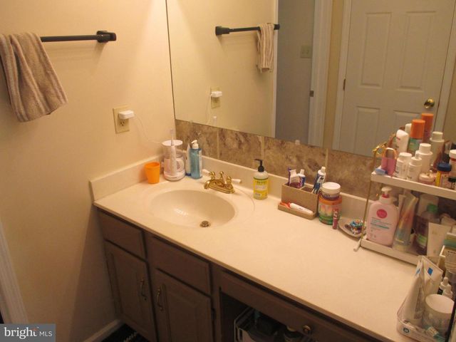 262 WINDOVER DR, Fort Ashby, WV 26719