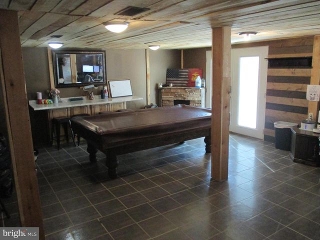 262 WINDOVER DR, Fort Ashby, WV 26719