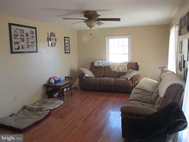 262 WINDOVER DR, Fort Ashby, WV 26719