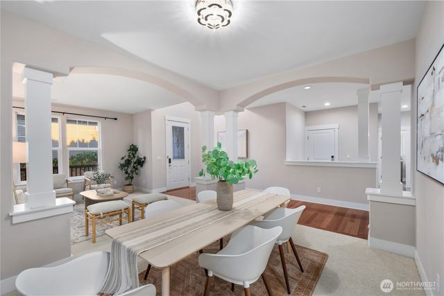 5111 NE 7th Place, Renton, WA 98059