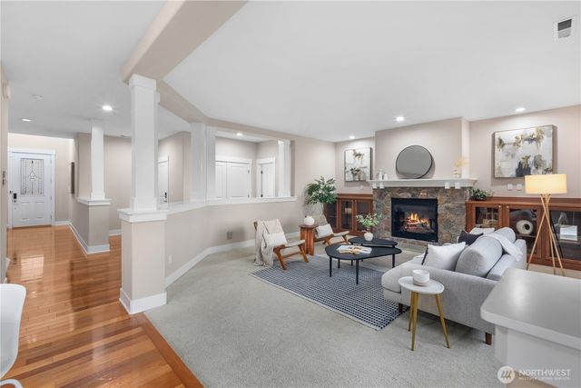 5111 NE 7th Place, Renton, WA 98059