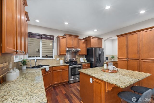 5111 NE 7th Place, Renton, WA 98059