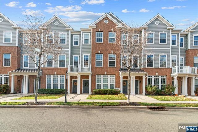 73 Wesmont Drive 1811, Wood Ridge, NJ 07075