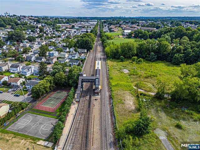 73 Wesmont Drive 1811, Wood Ridge, NJ 07075