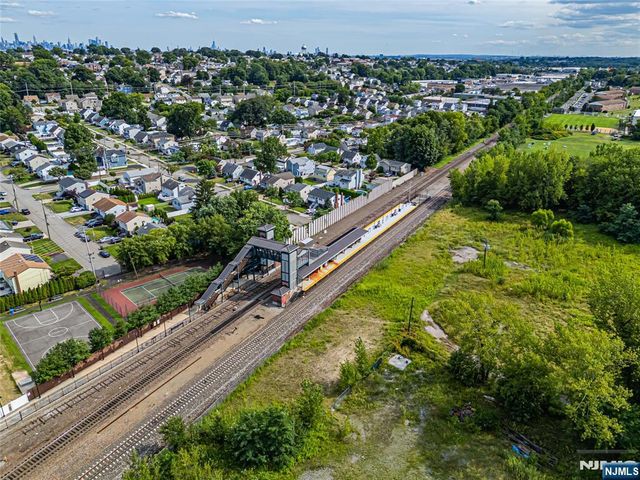 73 Wesmont Drive 1811, Wood Ridge, NJ 07075