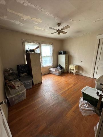 1419 E 40th Street, Kansas City, MO 64110