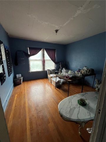 1419 E 40th Street, Kansas City, MO 64110