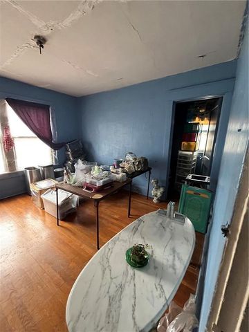 1419 E 40th Street, Kansas City, MO 64110