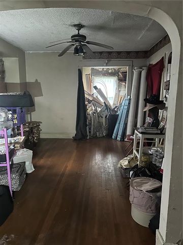 1419 E 40th Street, Kansas City, MO 64110