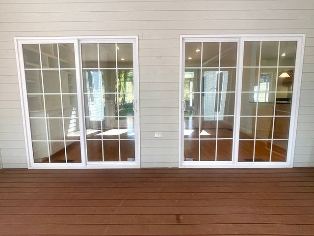 176 Mary Catherine Dr, Lancaster, MA 01523