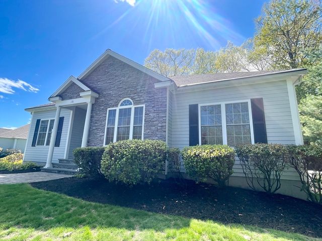 176 Mary Catherine Dr, Lancaster, MA 01523