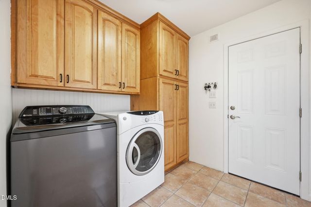215 E Deer Run, Apex, NC 27523