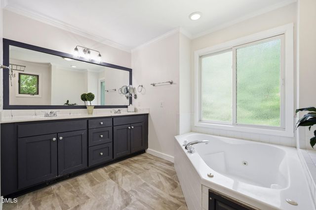 215 E Deer Run, Apex, NC 27523