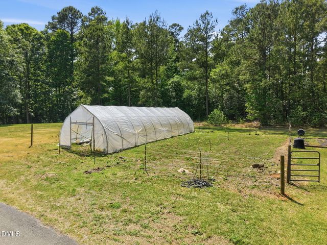 215 E Deer Run, Apex, NC 27523