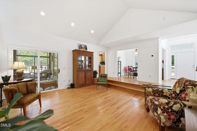 215 E Deer Run, Apex, NC 27523