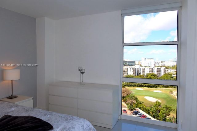 20301 W Country Club Dr 1422, Aventura, FL 33180