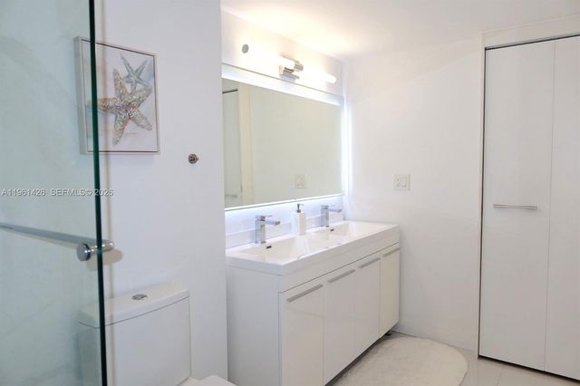 20301 W Country Club Dr 1422, Aventura, FL 33180