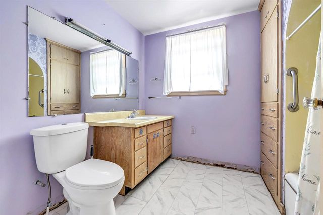 5836 COUNTY ROAD V, Gillett, WI 54124