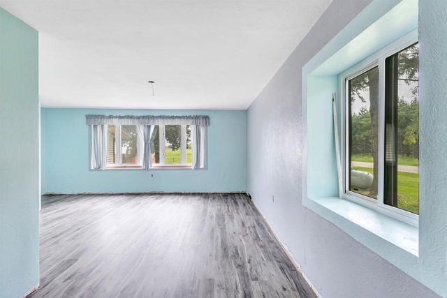 5836 COUNTY ROAD V, Gillett, WI 54124