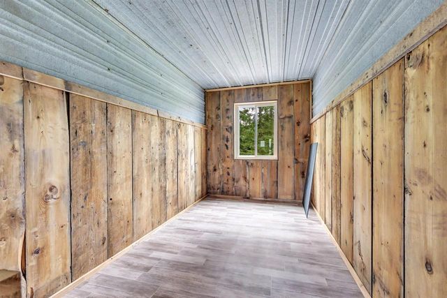 5836 COUNTY ROAD V, Gillett, WI 54124