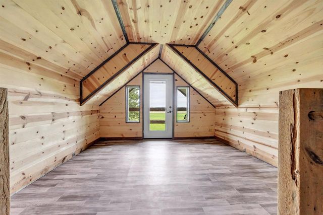 5836 COUNTY ROAD V, Gillett, WI 54124