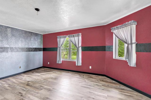 5836 COUNTY ROAD V, Gillett, WI 54124