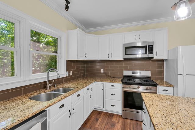 2561 Whitestone Road, Spartanburg, SC 29302