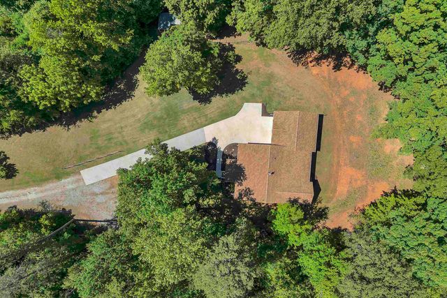 2561 Whitestone Road, Spartanburg, SC 29302