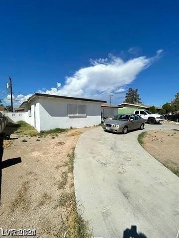 1932 Lawry Avenue, North Las Vegas, NV 89032