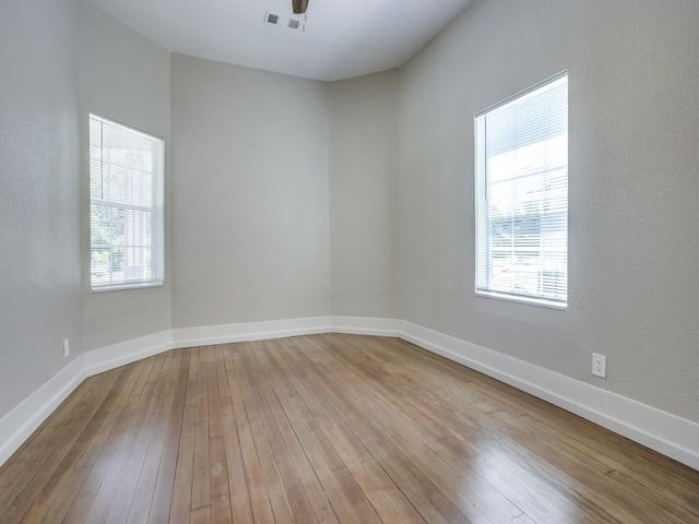 901 W Morton Street, Denison, TX 75020
