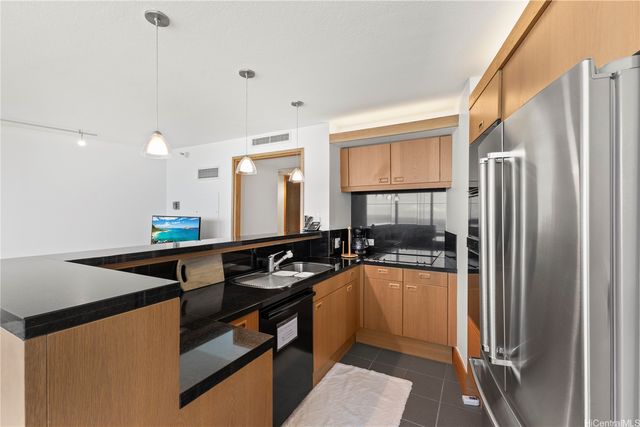 1330 Ala Moana Boulevard 3305, Honolulu, HI 96814