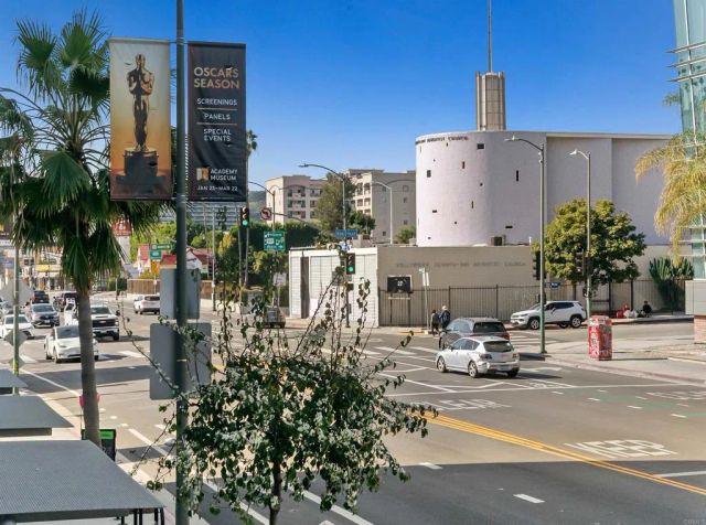 5750 Hollywood Boulevard 232, Los Angeles, CA 90028