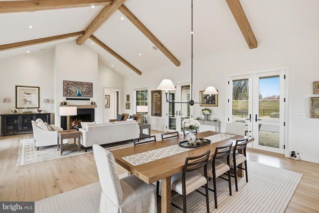 604 MARTINGALE RIDGE DR, Middleburg, VA 20117