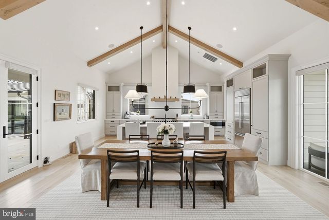 604 MARTINGALE RIDGE DR, Middleburg, VA 20117