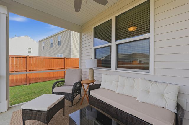 140 Lagoona Drive, Summerville, SC 29483