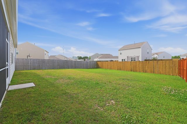 140 Lagoona Drive, Summerville, SC 29483