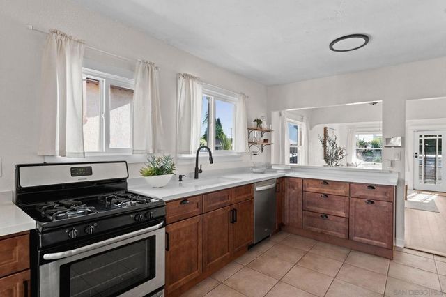 3581 44th St, San Diego, CA 92105