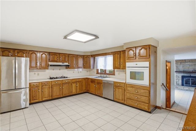 192 North Seine Drive, Cheektowaga, NY 14227