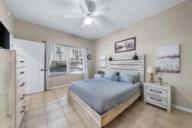 9177 SW 52ND ROAD E-103, Gainesville, FL 32608