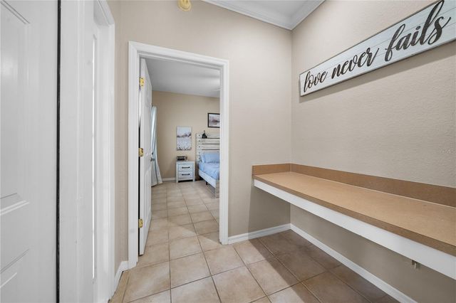 9177 SW 52ND ROAD E-103, Gainesville, FL 32608