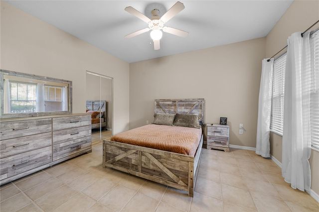 9177 SW 52ND ROAD E-103, Gainesville, FL 32608