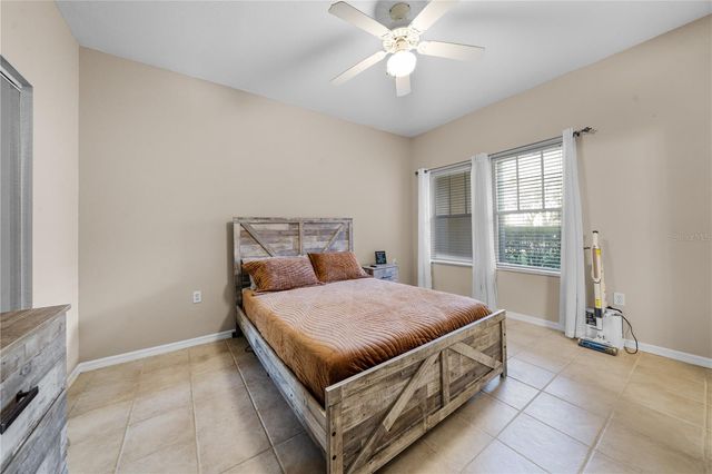 9177 SW 52ND ROAD E-103, Gainesville, FL 32608