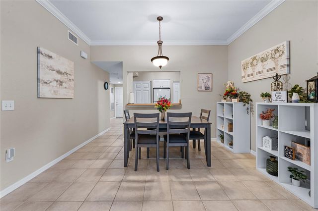 9177 SW 52ND ROAD E-103, Gainesville, FL 32608