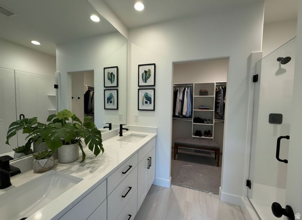 Image 9 of property listing at 6996 W HIDDEN HILLS WAY #182, West Jordan, UT 84081