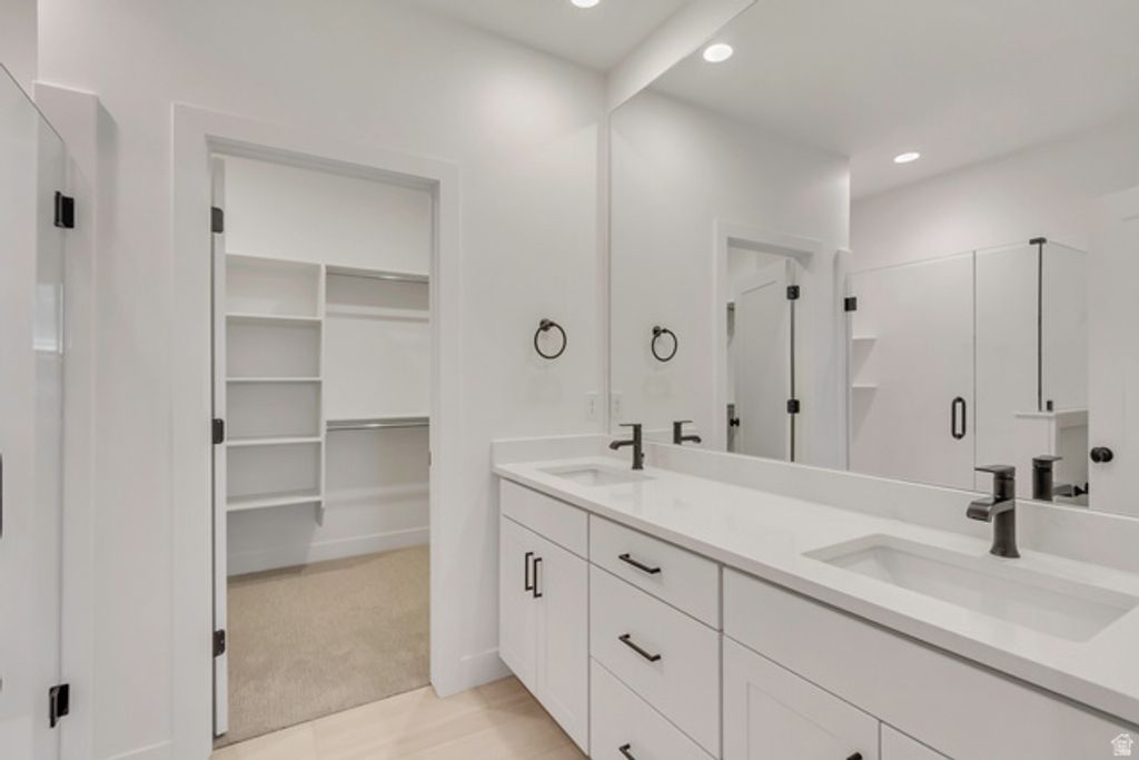 Image 10 of property listing at 6996 W HIDDEN HILLS WAY #182, West Jordan, UT 84081