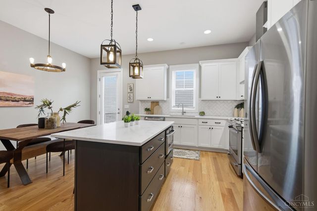 3118 Woodburn Avenue, Cincinnati, OH 45207