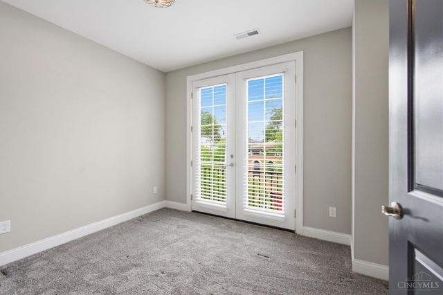 3118 Woodburn Avenue, Cincinnati, OH 45207