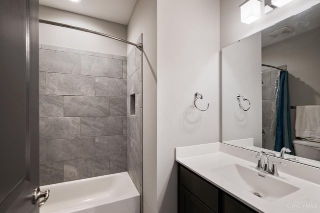 3118 Woodburn Avenue, Cincinnati, OH 45207